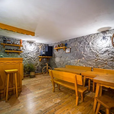 Gabrysia & Basen Letni 3* Bukowina Tatrzańska