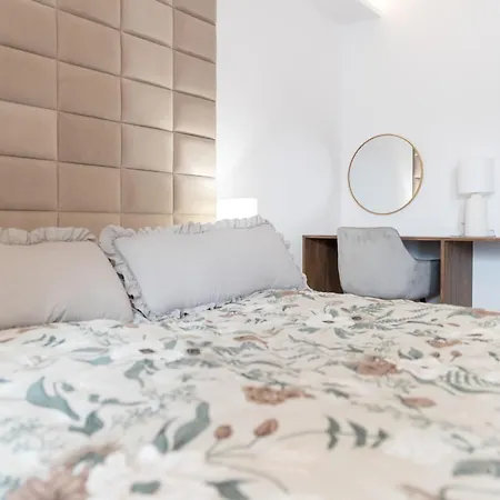 Pensionat Gabrysia & Basen Letni 3*